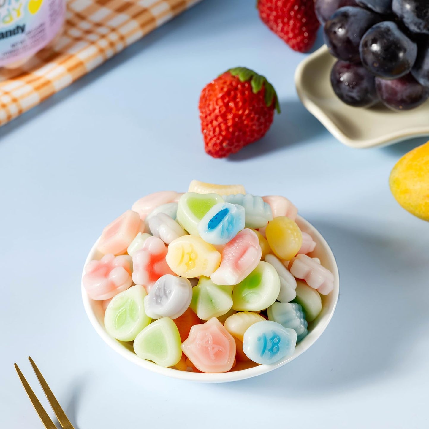 Halfoma Wax Bottle Chewable Candy  with Various Fruit-flavored Syrups in the Middle  Canned  50g  25candies