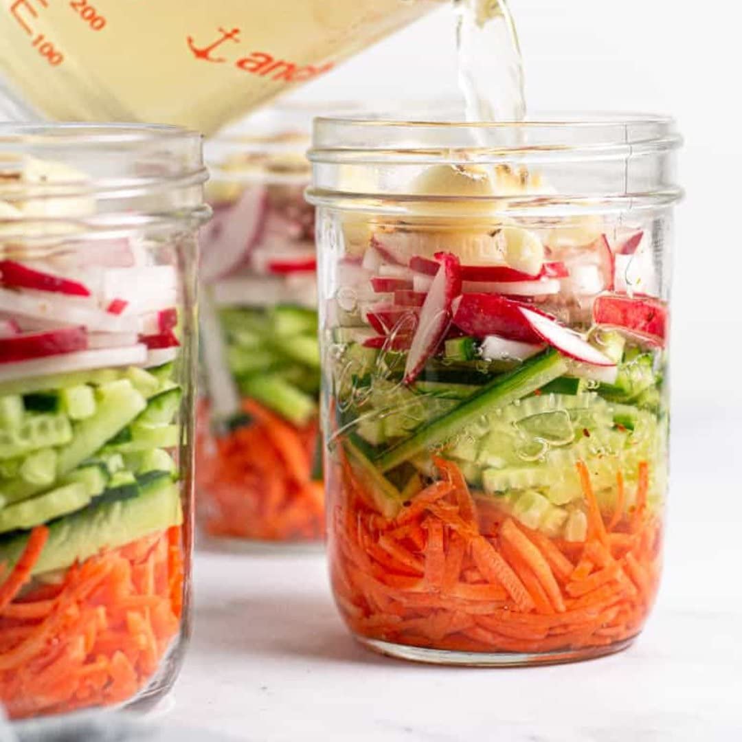 Marukan Genuine Brewed Rice Vinegar, 12 Ounce Glass Bottle (Pack of 6)