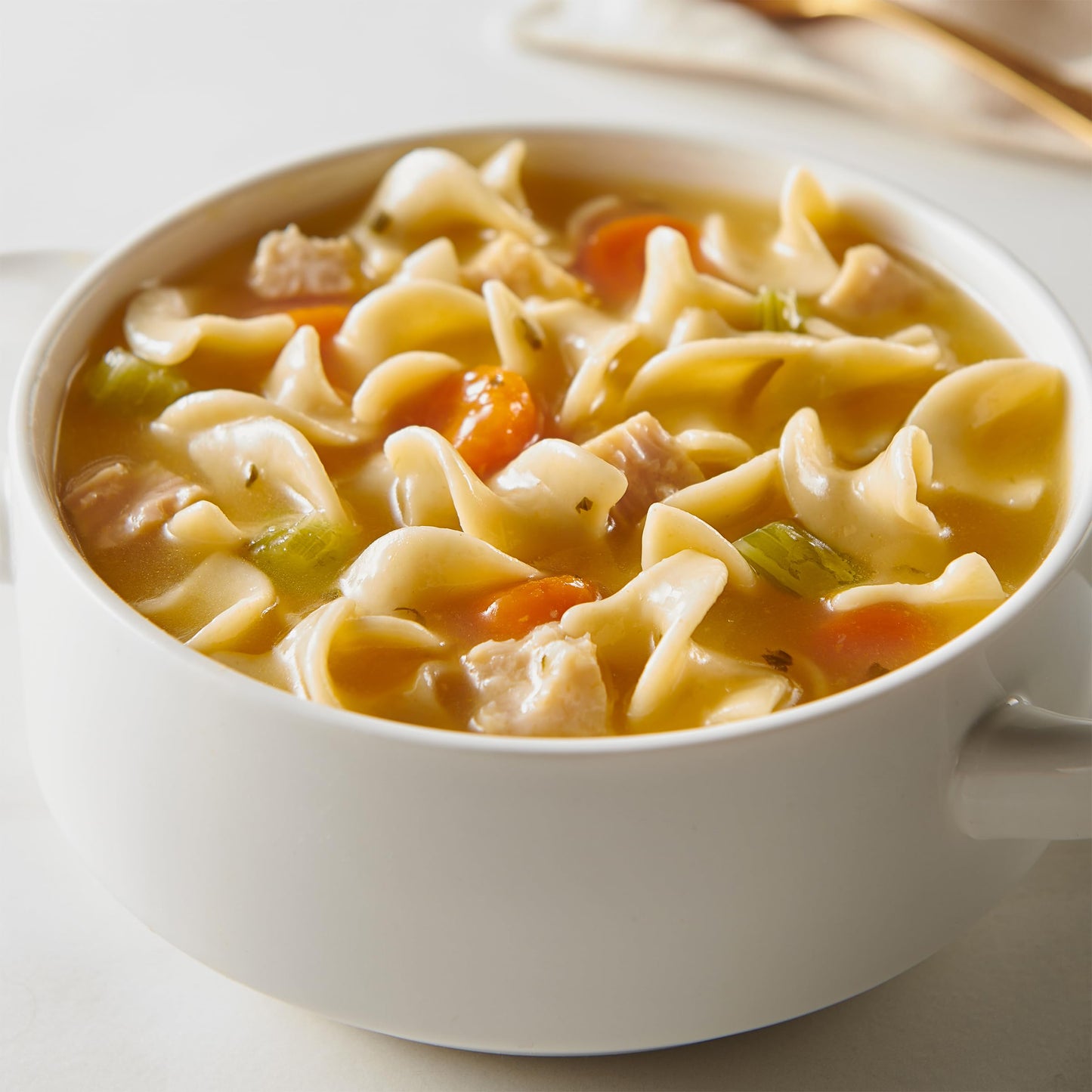 Progresso Traditional 99% Fat Free Chicken Noodle Soup, 19 oz, Pack of 12 - Healthy Comfort Food, Convenient Canned Meal