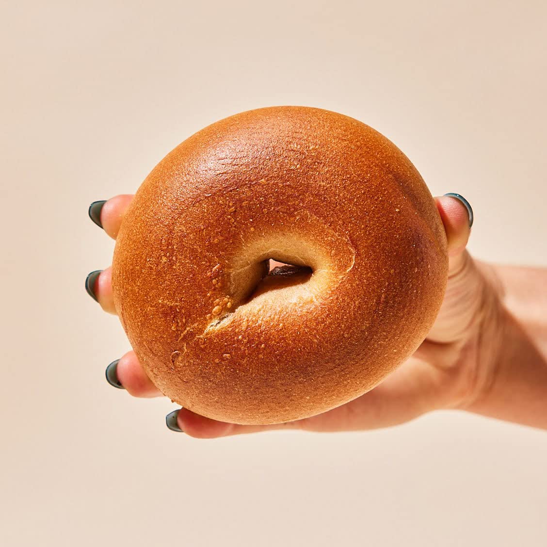 One Mighty Mill Whole Wheat Plain Bagels, 100% Organic, Fresh-Milled, Stone-Ground Flour - No Preservatives or Artificial Ingred