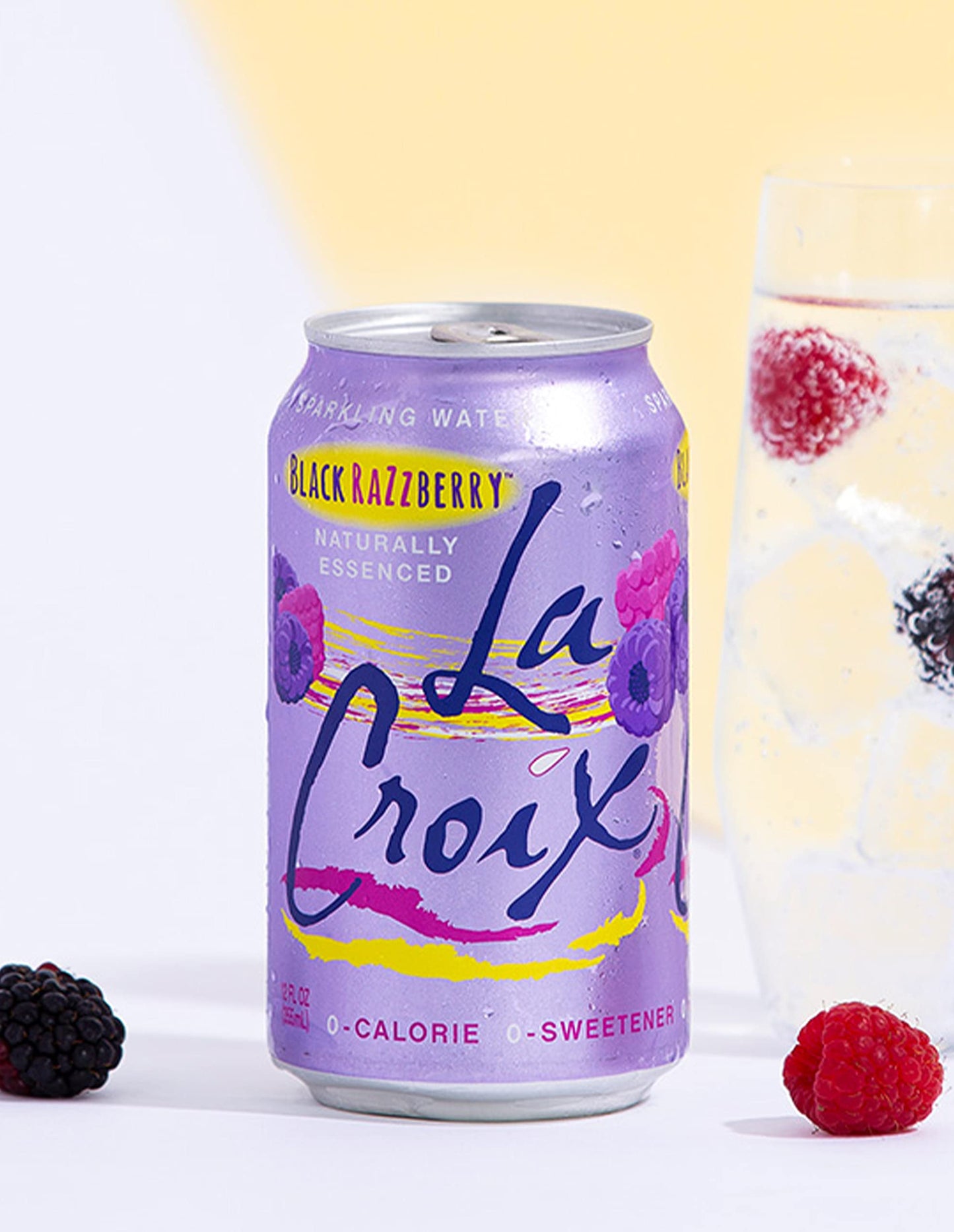 La Croix Sparkling Water, Black Razzberry, 12 Fl Oz, Pack of 12, Model 0012993112127