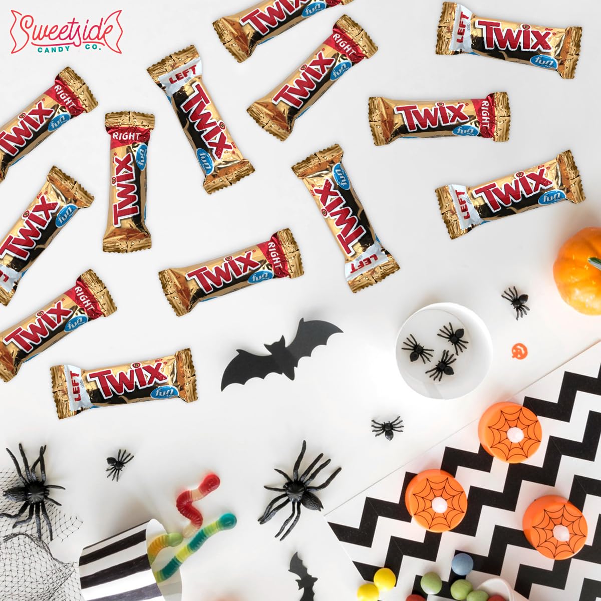 Twix Fun Size Candy Bars Left and Right  2lb Pack of Bulk Chocolate Candy Individually Wrapped  Ideal Caramel Chocolate for Sharing with Friends  Perfect Twix Mini Candy Bars for Parties and Events