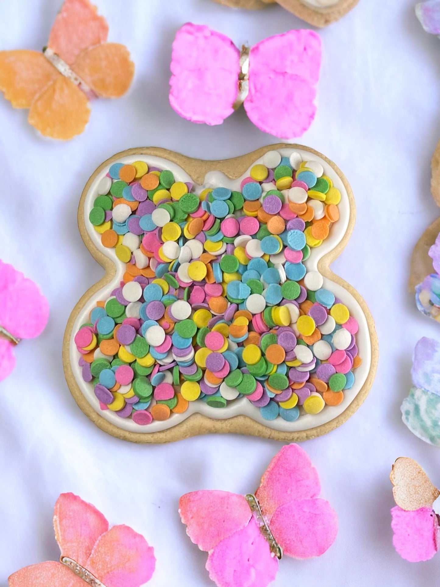 Edible Accents Pastel Sequins - Confectionery Accents, Gluten Free, Egg Free, Nuts Free, Kosher, Fancy Sprinkles Medley Mix, For