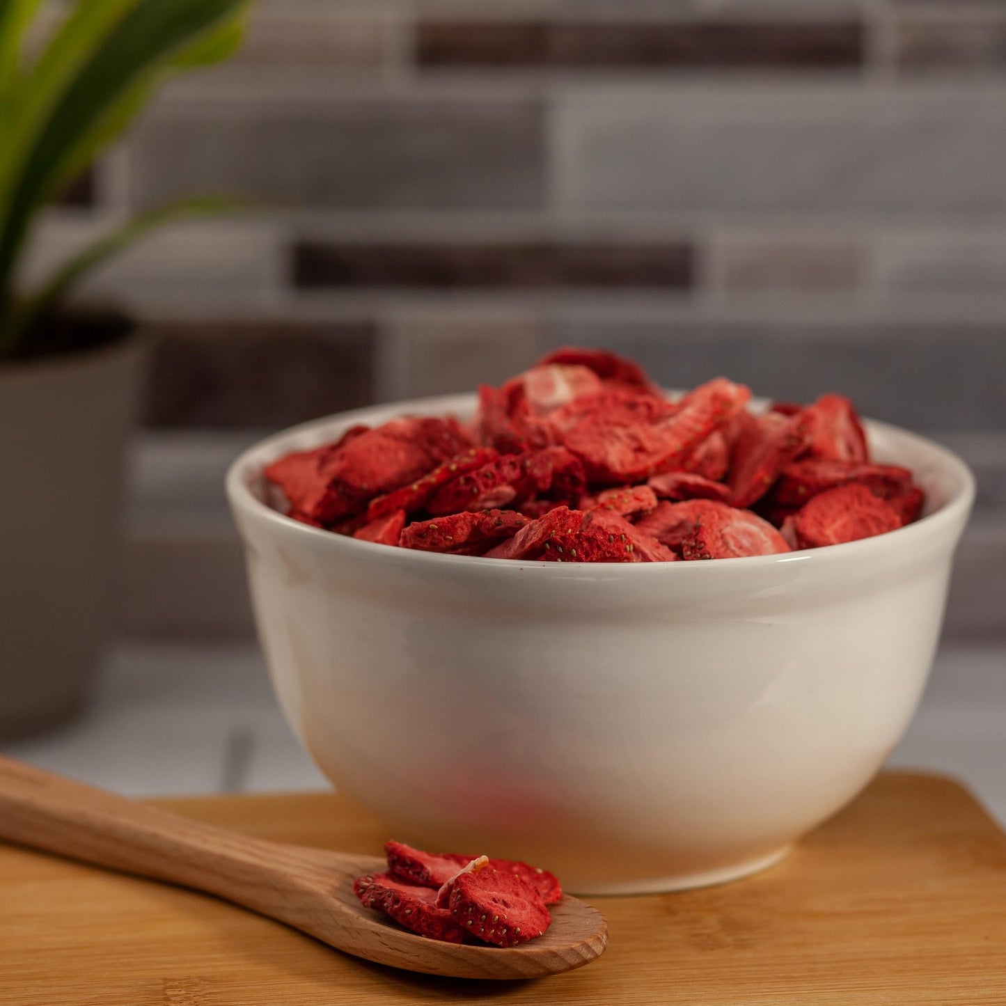 Survival Grocery - Freeze-Dried Strawberries (4 Bags/12 Oz.)