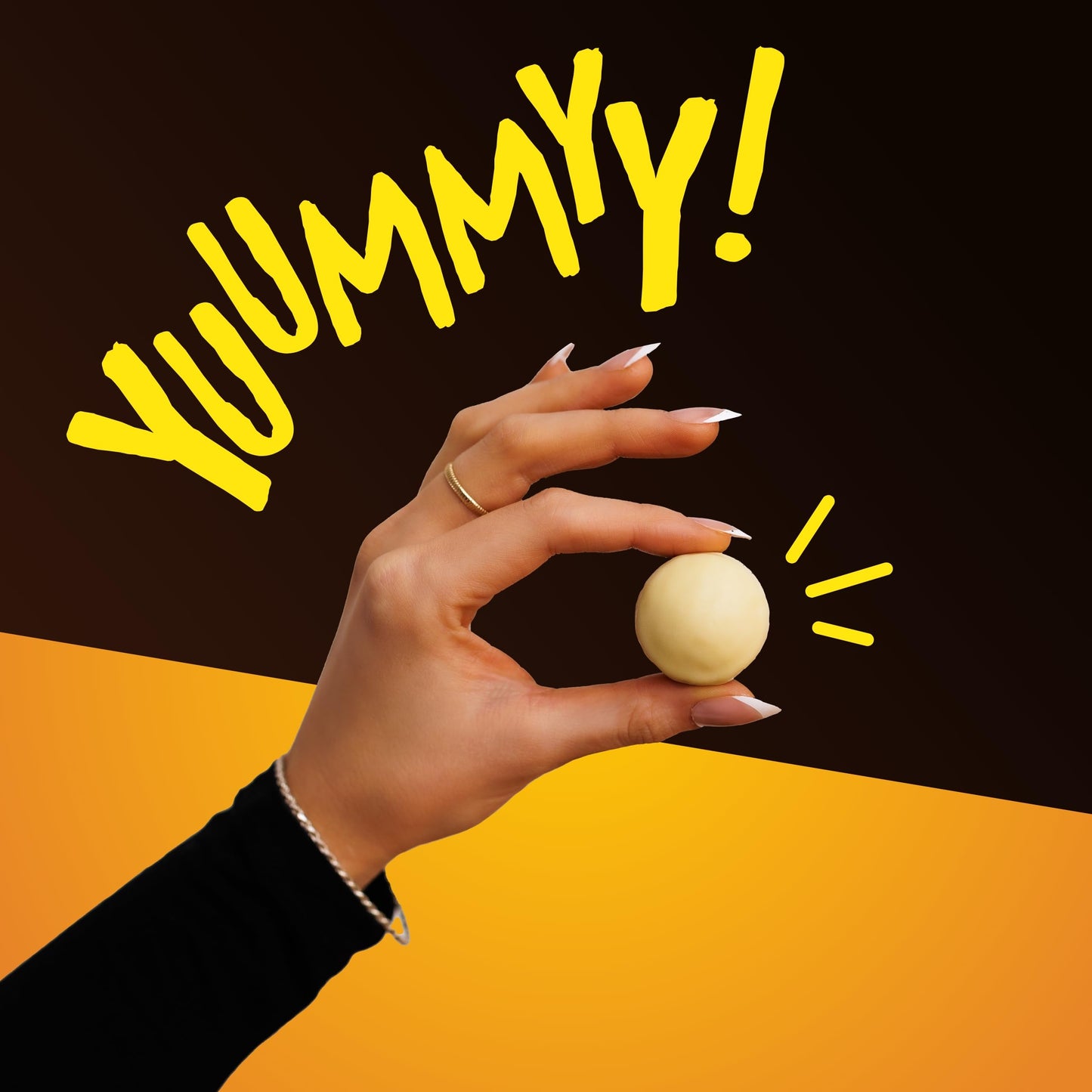 Bon O Bon White Chocolate Bon Bons, Decadent White Chocolate Truffles With A Creamy Peanut & Wafer Filling, 15G X 30 Bonbons