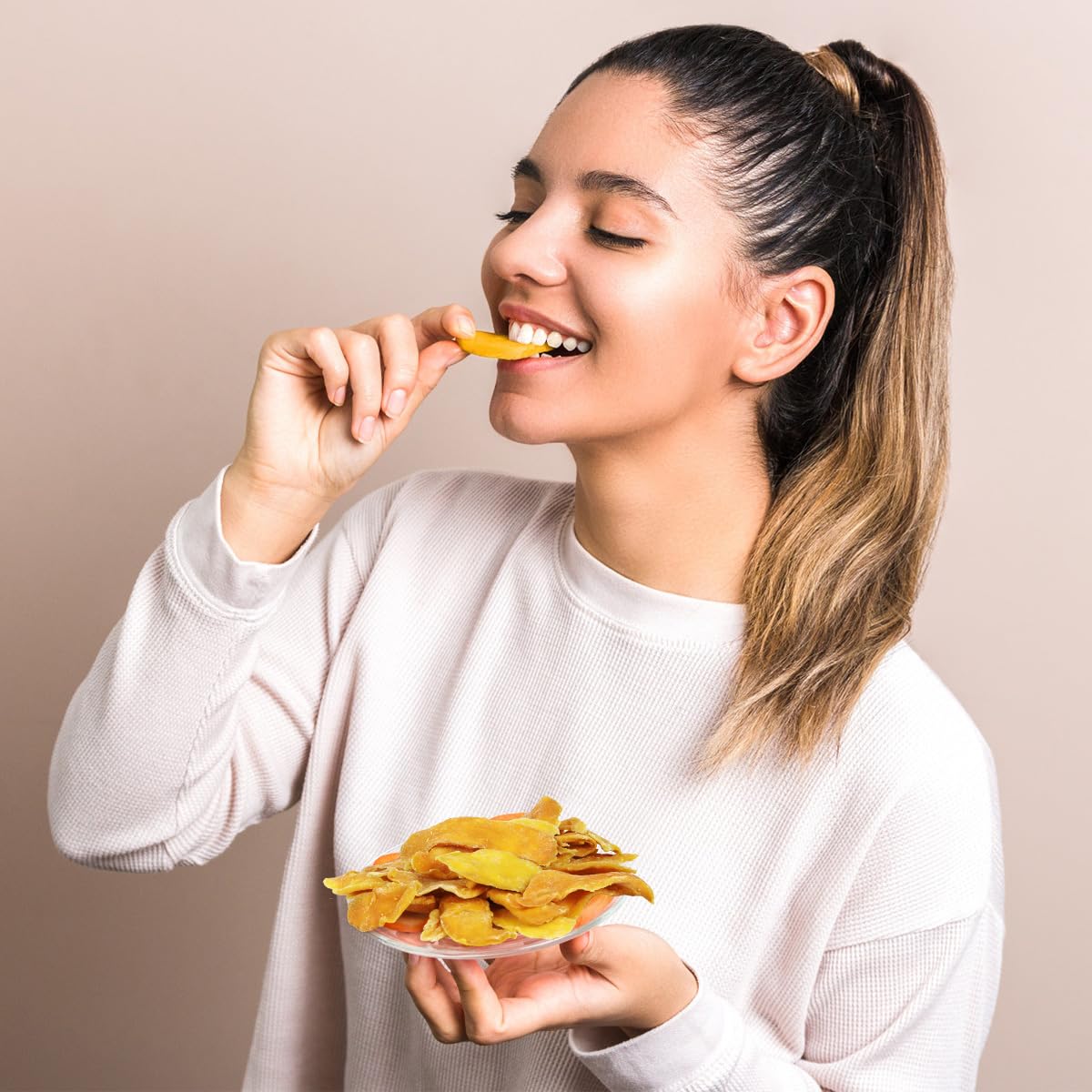 Dried Mango Slices - Soft & Juicy Sweet Dried Mango Slices Healthy Snack Delicious Texture, Chewy Ripened Mangos Dried Fruits Wi
