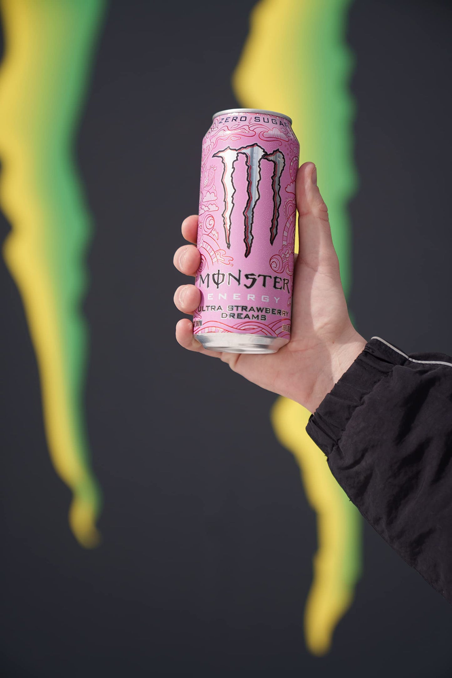 Monster Energy Ultra Strawberry Dreams, Sugar Free Energy Drink, 16 Ounce (Pack Of 15)