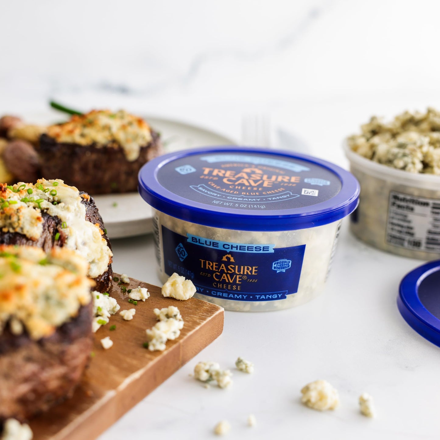 Treasure Cave, Crumbled Blue Cheese, 5 oz