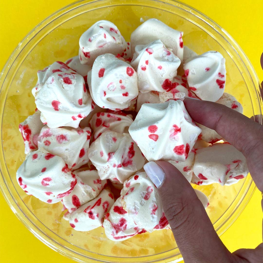 Krunchy Melts Original Meringue Cookies | Peppermint Crush Flavor | Only 90 Calories Per Serving | Fat Free, Gluten Free, Dairy Free (4 Oz)