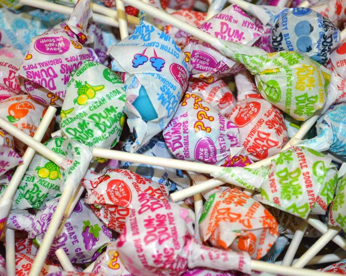 Dum Dums Original Mix Lollipops 1 Lb (80 Pops), Individually Wrapped Hard Candy, Bulk Suckers, Assorted Flavors, Gluten-Free, Pa
