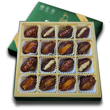 Laumiere Gourmet Fruits - Noor Collection [Ramadan Edition] - Square (16 Pcs) - Halal Dried Fruits and Nuts Basket - Medjool Dat