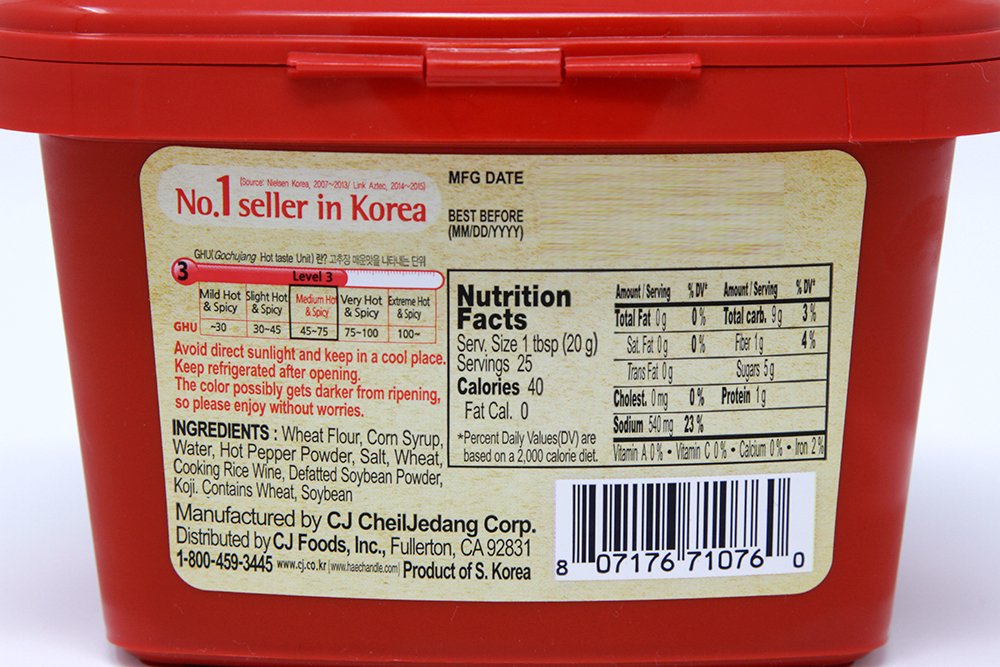 CJ Haechandle Gochujang - Hot Pepper Paste, Korean Traditional Fermented Jang, Made with Red Hot Chili Peppers, Sweet & Spicy Fl