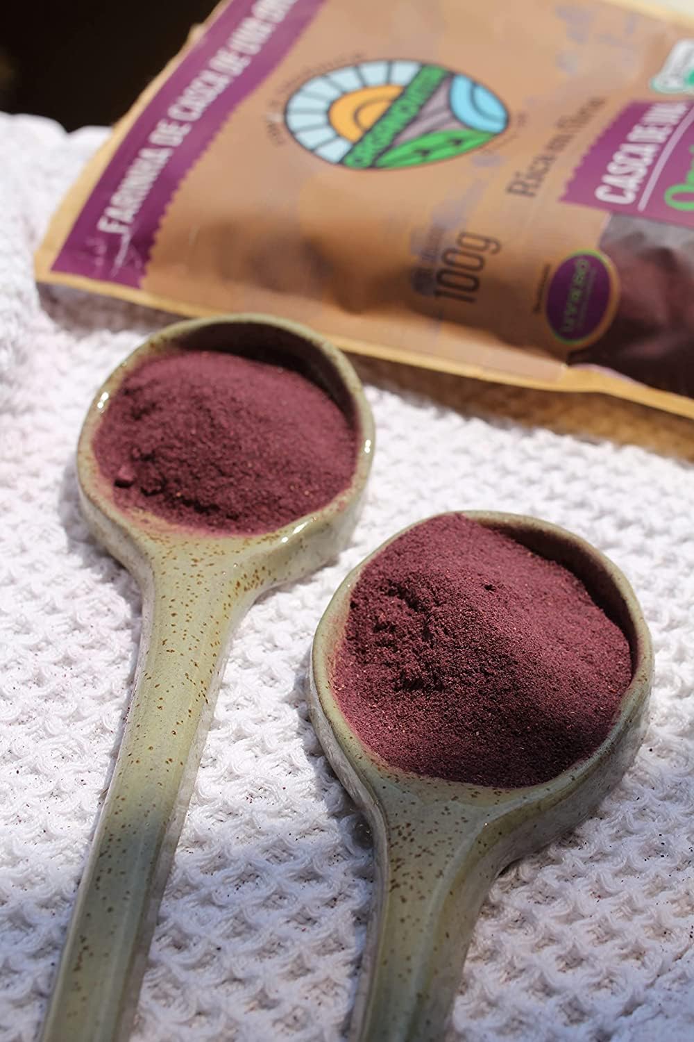Organovita Organic Grape Skin Powder | Blend In Smoothies, Cakes | High Fiber Content, W/Cold-Pressed Natural Ingredients, Glute