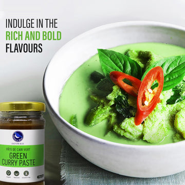 Green Curry Paste: Eastern Blue Thai Curry Paste Varieties, Red Curry Paste, Yellow Curry Paste, And Panang Curry Paste. Elevate