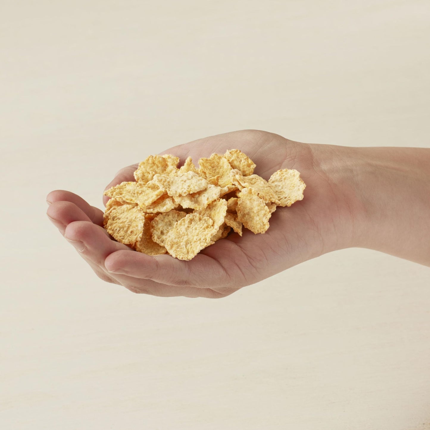 Kelloggs Corn Flakes Breakfast Cereal, Original, 0.81oz (Pack of 70)