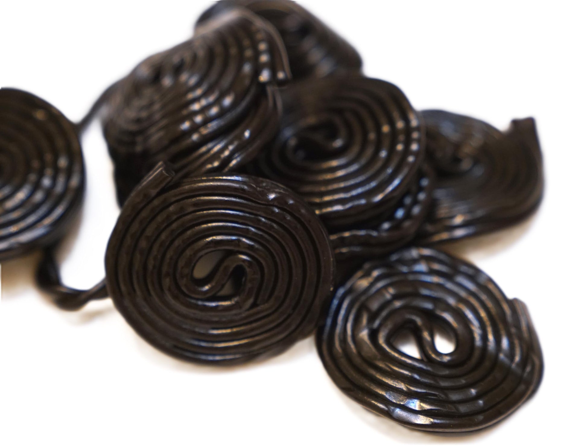 Black Licorice Wheels - 2 lbs of Bulk Fresh Sweet Licorice. Approximately 80 Wheels Per Bag