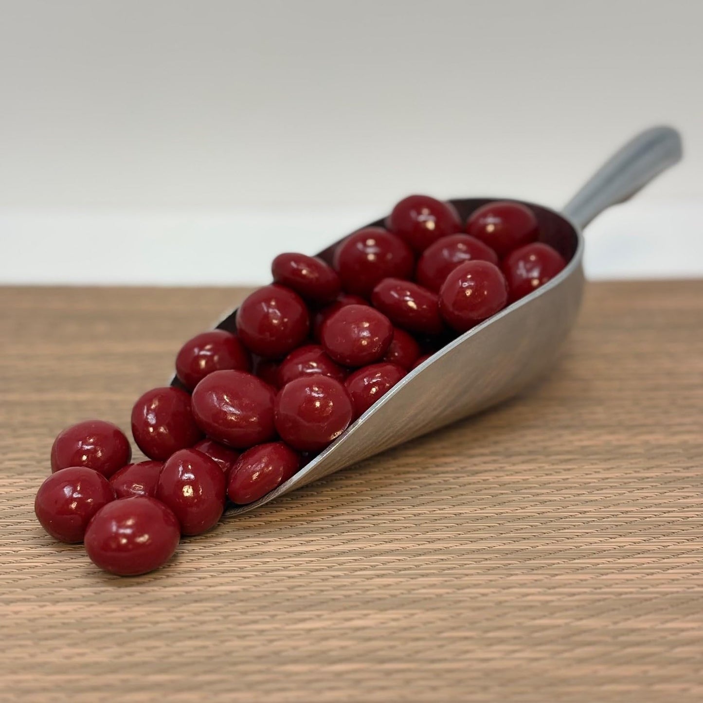 Beulah'S Red Chocolate Covered Dried Cherries, 2 Pound Package, 160 Pieces Of Candy