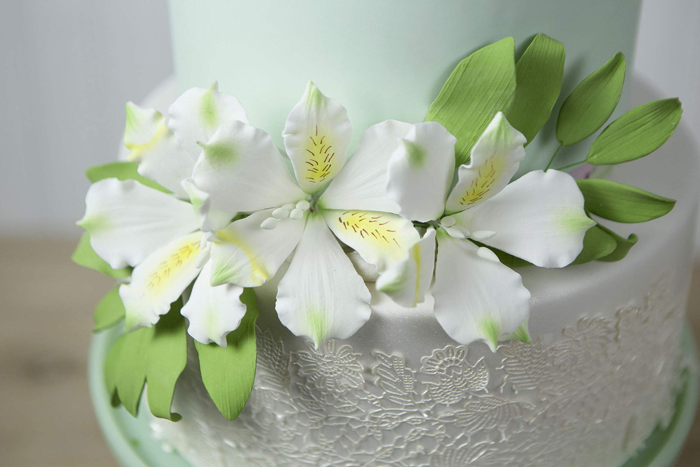 Global Sugar Art Alstroemeria Leaf Sugar Cake Flower Sprays, 4 Count by Chef Alan Tetreault