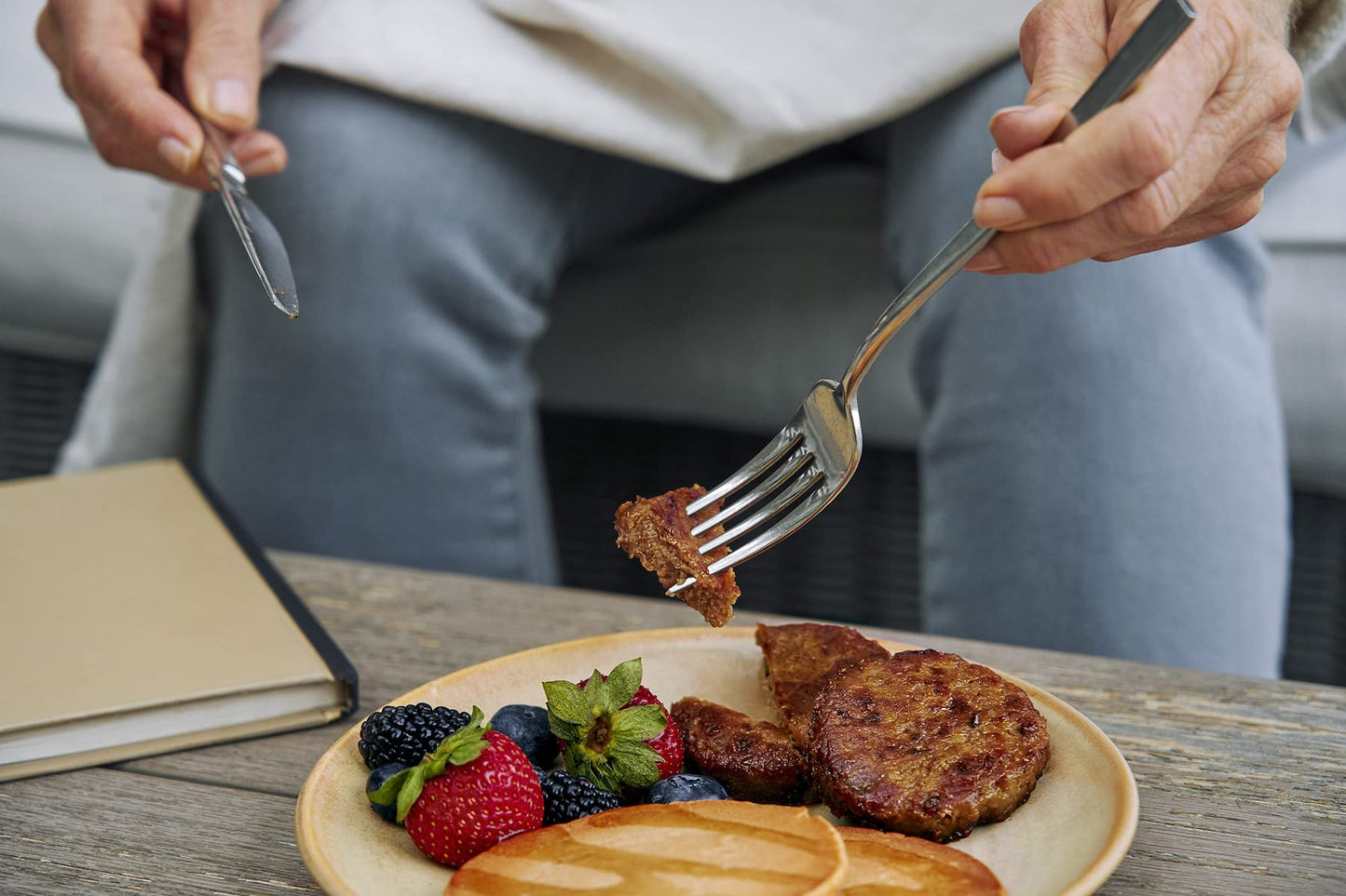 Beyond Breakfast Sausage Plant-Based Patties, 7.4 Ounce