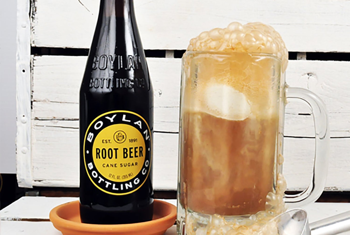 Boylan Soda  Root malt-inspired  12 Fl Oz  12Count