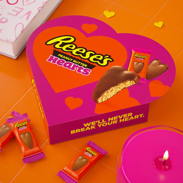 Reese'S Milk Chocolate Peanut Butter Snack Size Hearts, Valentine'S Day Candy Gift Box, Perfect Valentines Day Gift For Him, Her