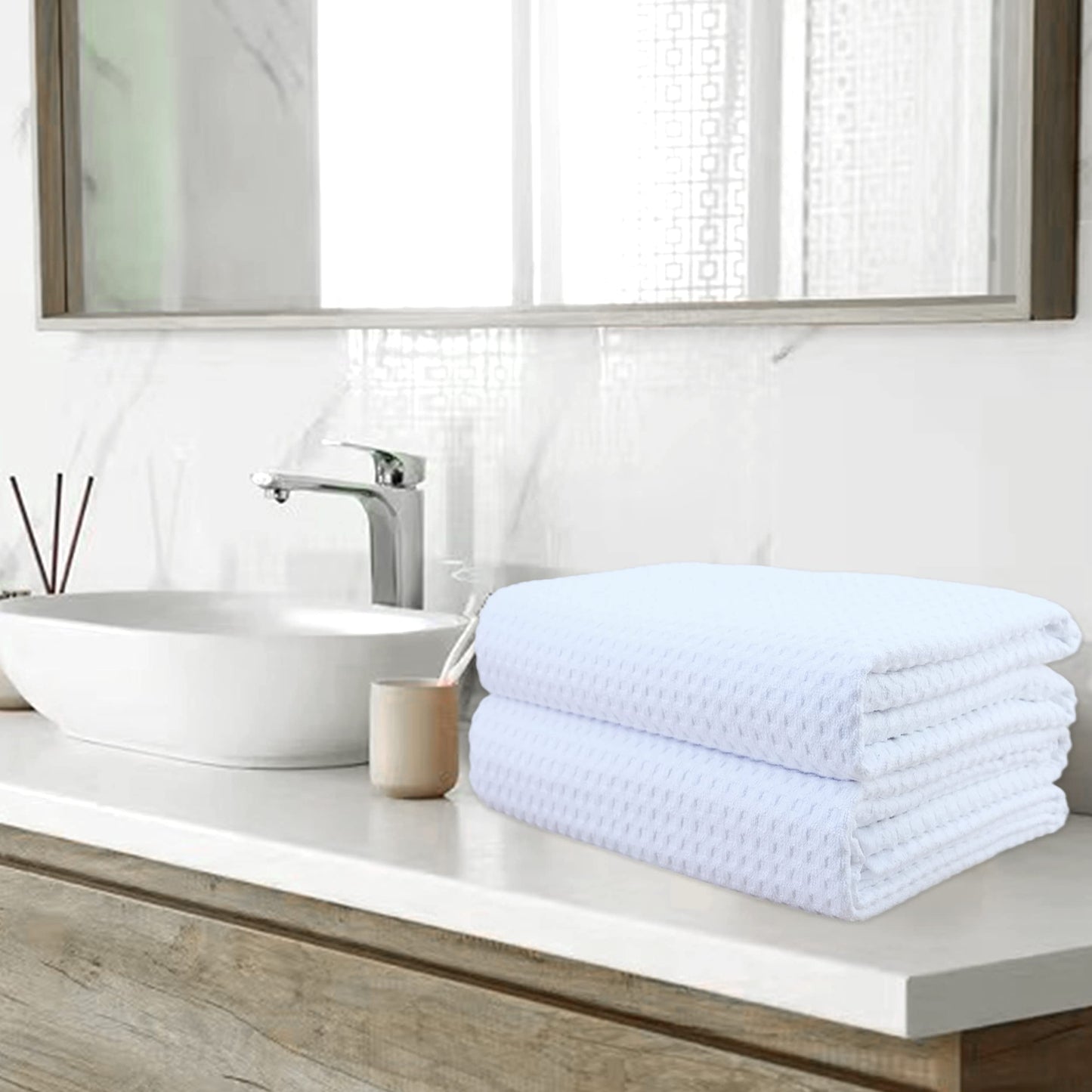 Polyte Microfiber Oversize Quick Dry Lint Free Bath Towel, 60 X 30 In, Set Of 2 (White, Waffle Weave)