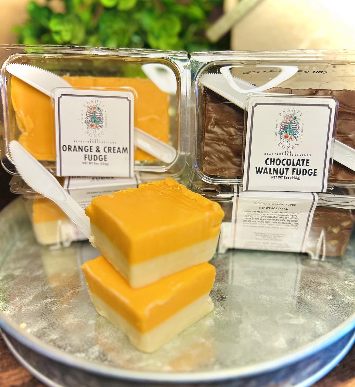 Fudge Candy Orange And Cream (8 Oz Chocolate Walnut)
