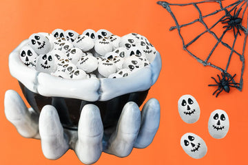 Fruidles Halloween Skulls - Double Crisp Trick-Or-Treat Party Bag Fillers, 1 Pound, Individually Wrapped in Colorful Foils, Kosher Certified