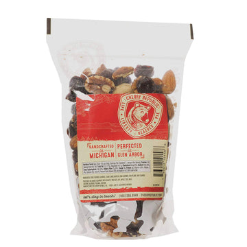 Cherry Republic Cherry Nut Mix - Nutrition-Rich Trail Mix Featuring Montmorency Tart Dried Cherries, Almonds, Cashews & Pecans -