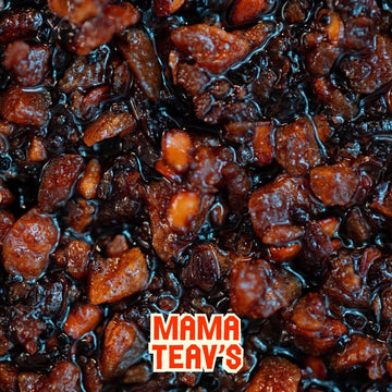 Mama Teav'S Hot Garlic Chili Crisp - Spicy Umami Crunchy Chili Oil Condiment - All Natural Vegan Healthy - Cold-Pressed Grapesee