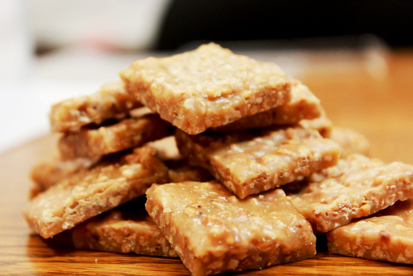 Gourmet Macadamia Brittle By Its Delish, 5 Lbs Bulk Bag | Handmade Old-Fashioned Style | Beautiful & Delicious Square Cut Pieces