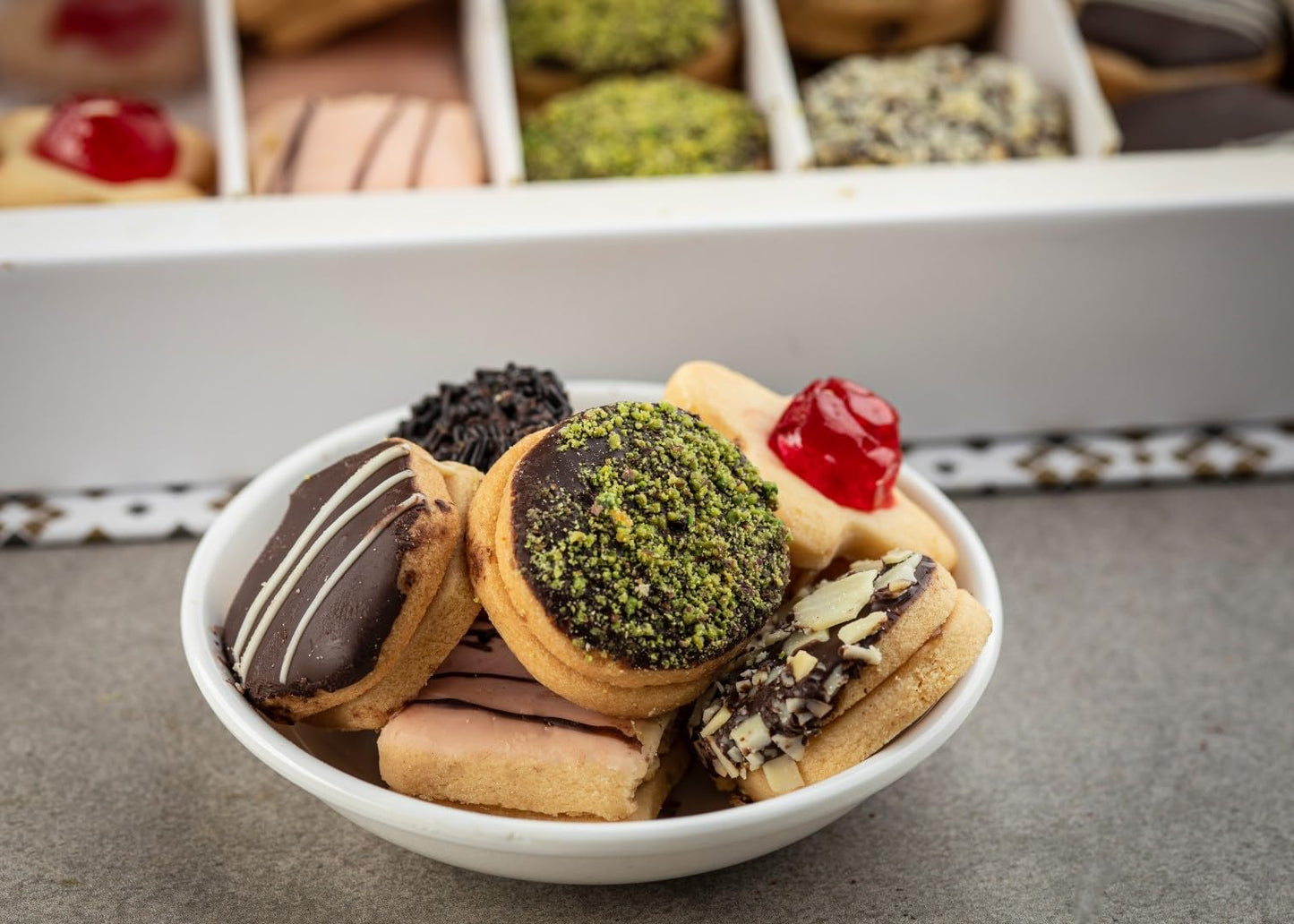 Yafa Assorted Cookies - Middle Eastern Sweets- Gourmet Gift Baskets - Cookies For Gift - Sweets Gift Basket - Chocolate Gifts -
