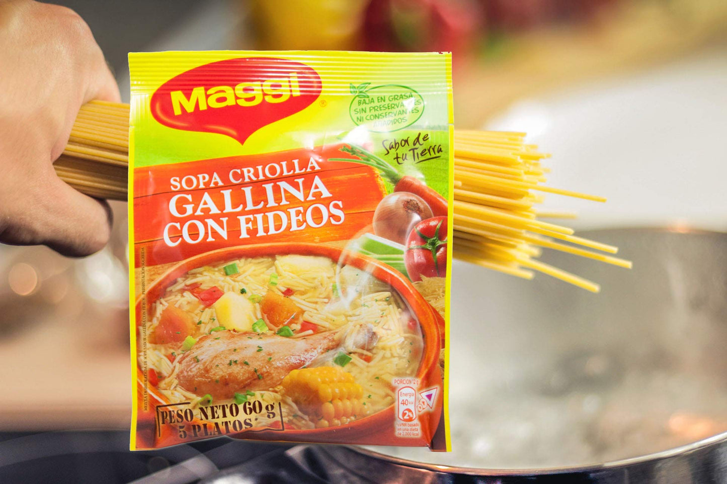 Maggi Sopa De Gallina Con Fideos Hen Noodle Soup (24 Pack)