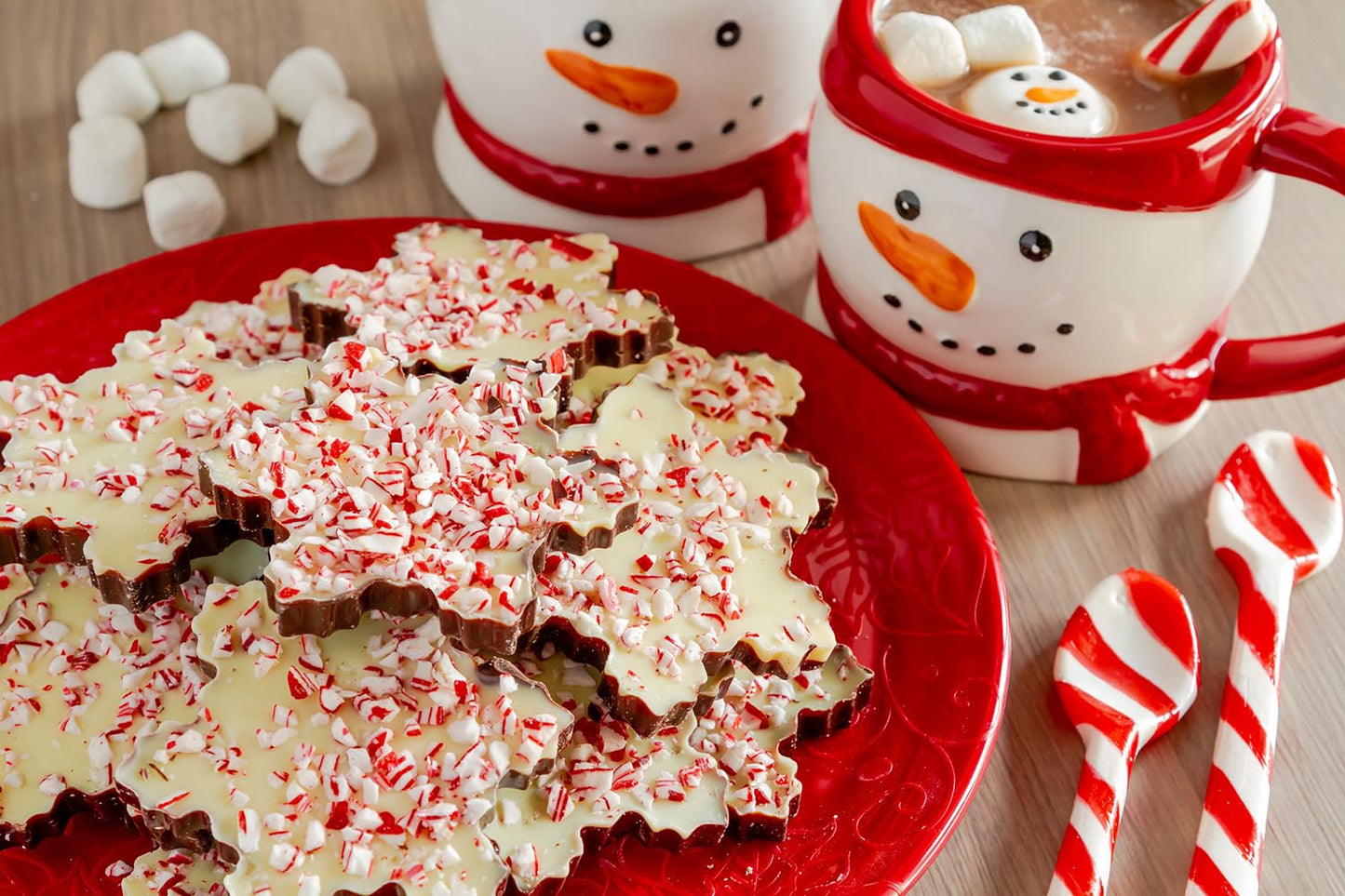 Fruidles Crushed Peppermint Candy Canes, Christmas Peppermint Flavor Toppings, Resealable Bag