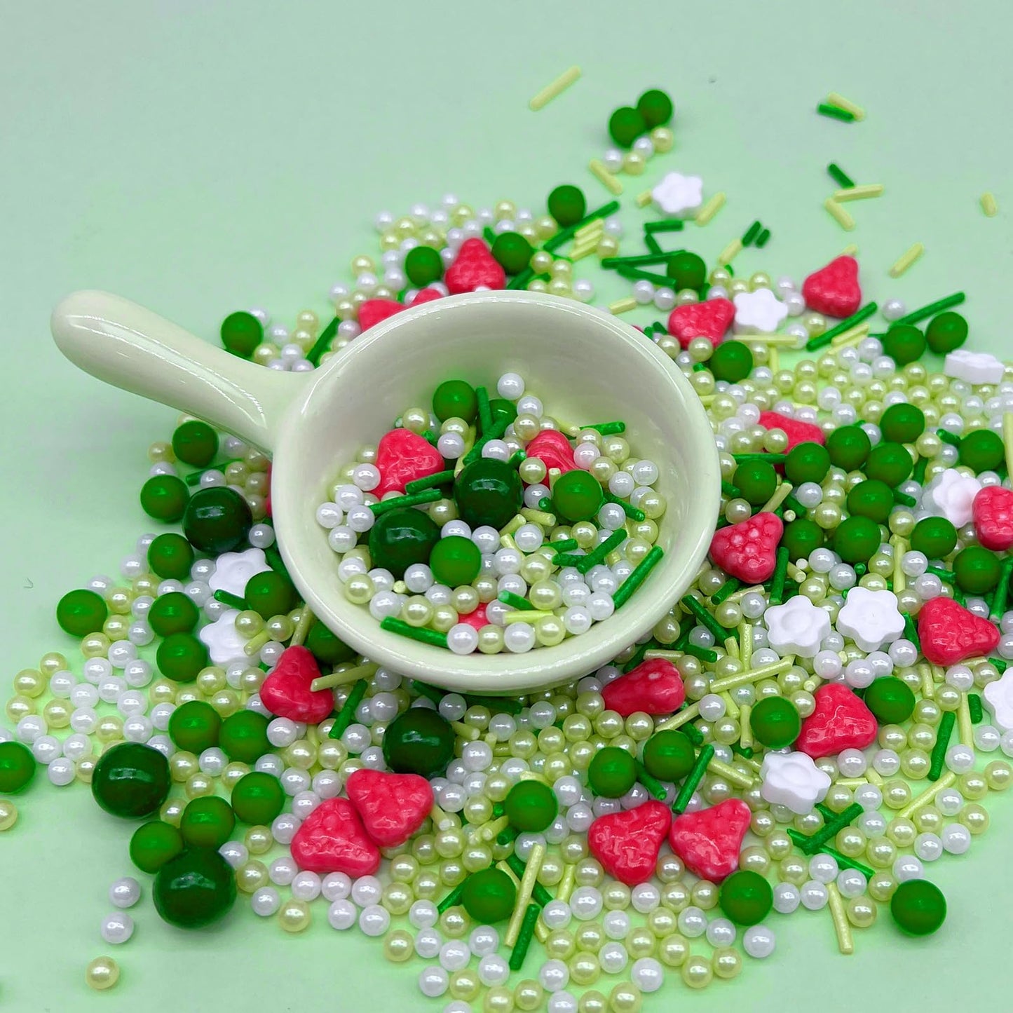 Kercky Green Sprinkles Mix for Cake Decorating - Strawberry Pearl Jimmies for Ice Cream, Cupcakes, Baking, Cookies