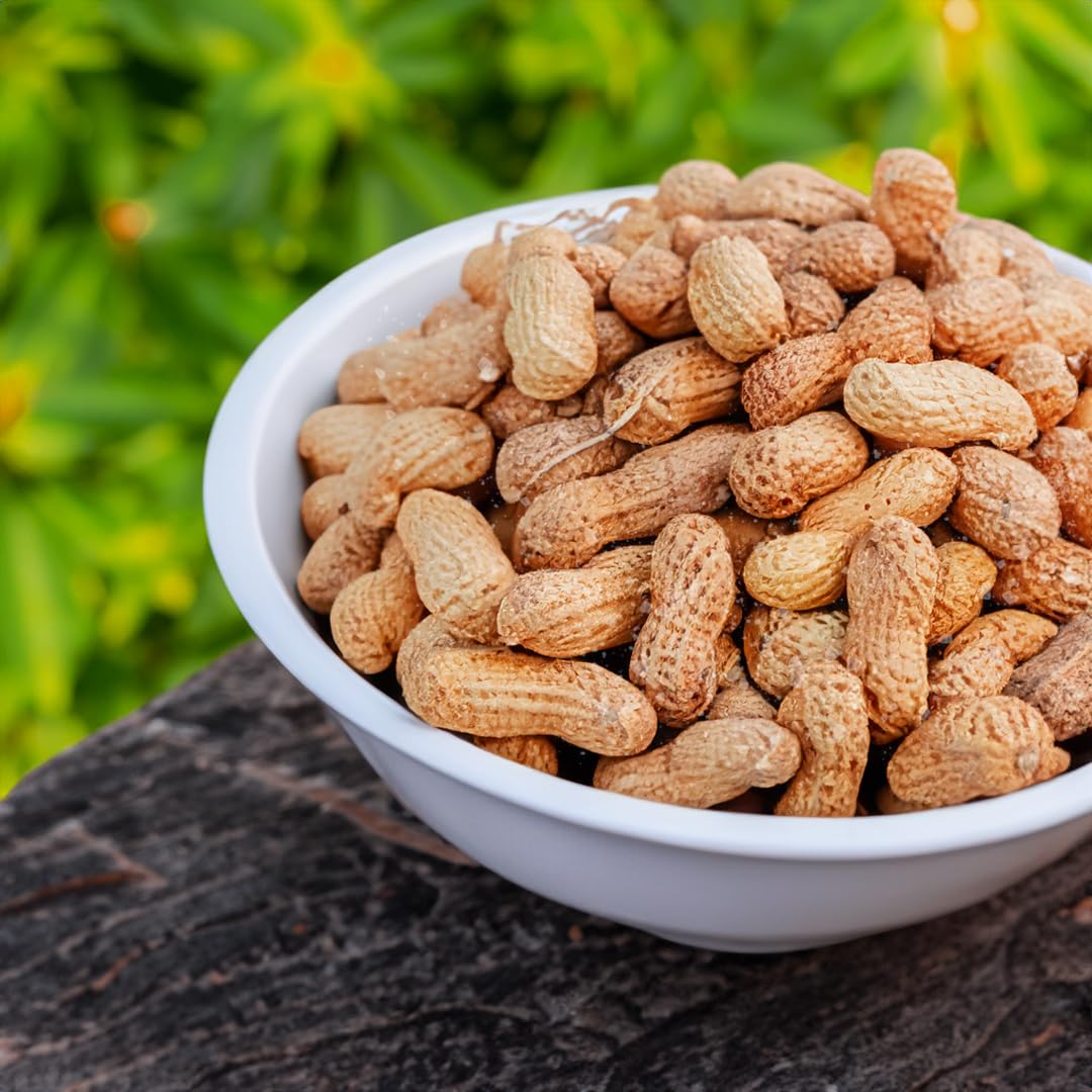 Naturalee Peanuts, In Shell 2 lbs - Roasted, Salted - Natural Healthy Snack (Pack of 2)