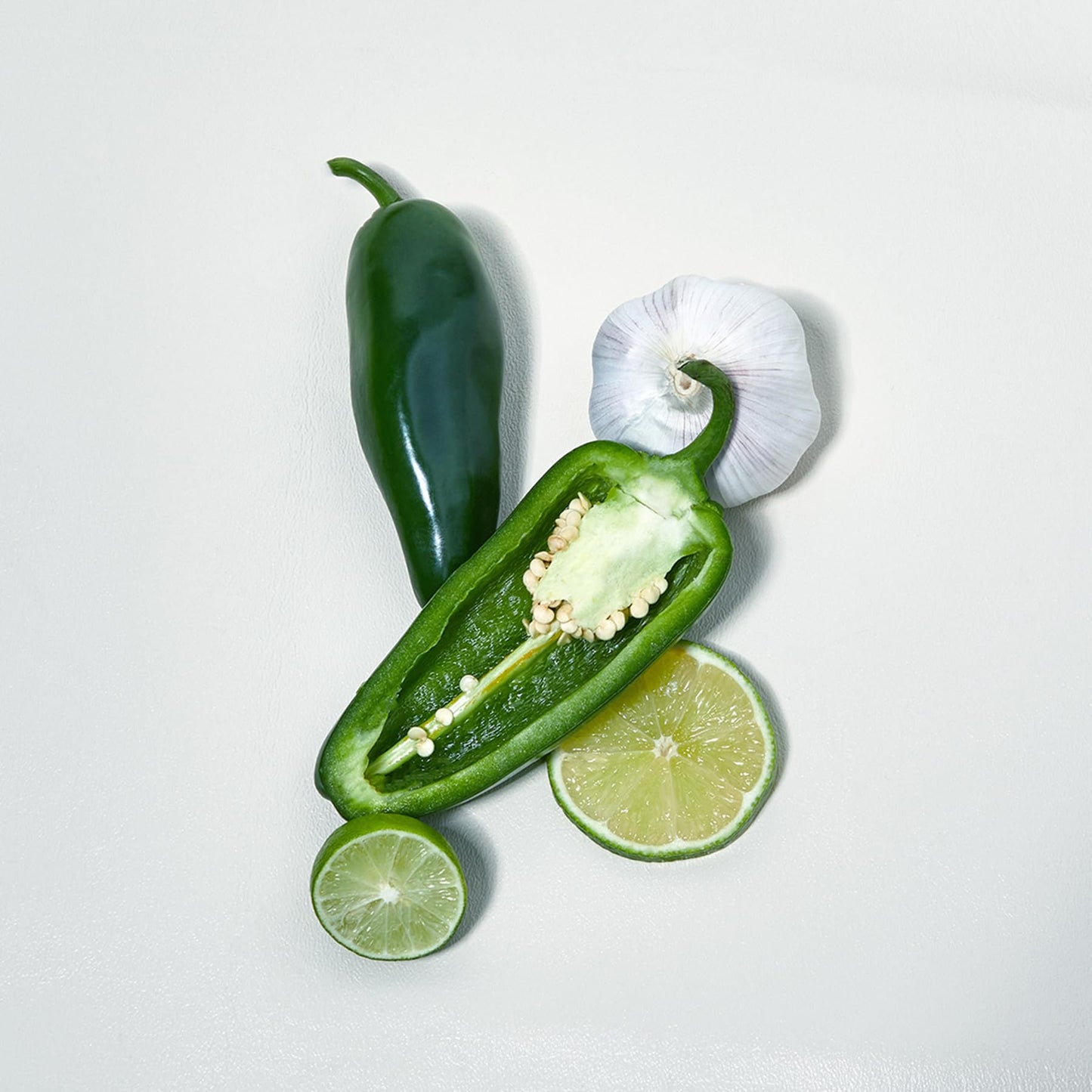 Queen Majesty Hot Sauce Jalapeño, spirit-inspired flavor & Lime, All Natural, Vegan, Gluten Free, 5 Fl Oz