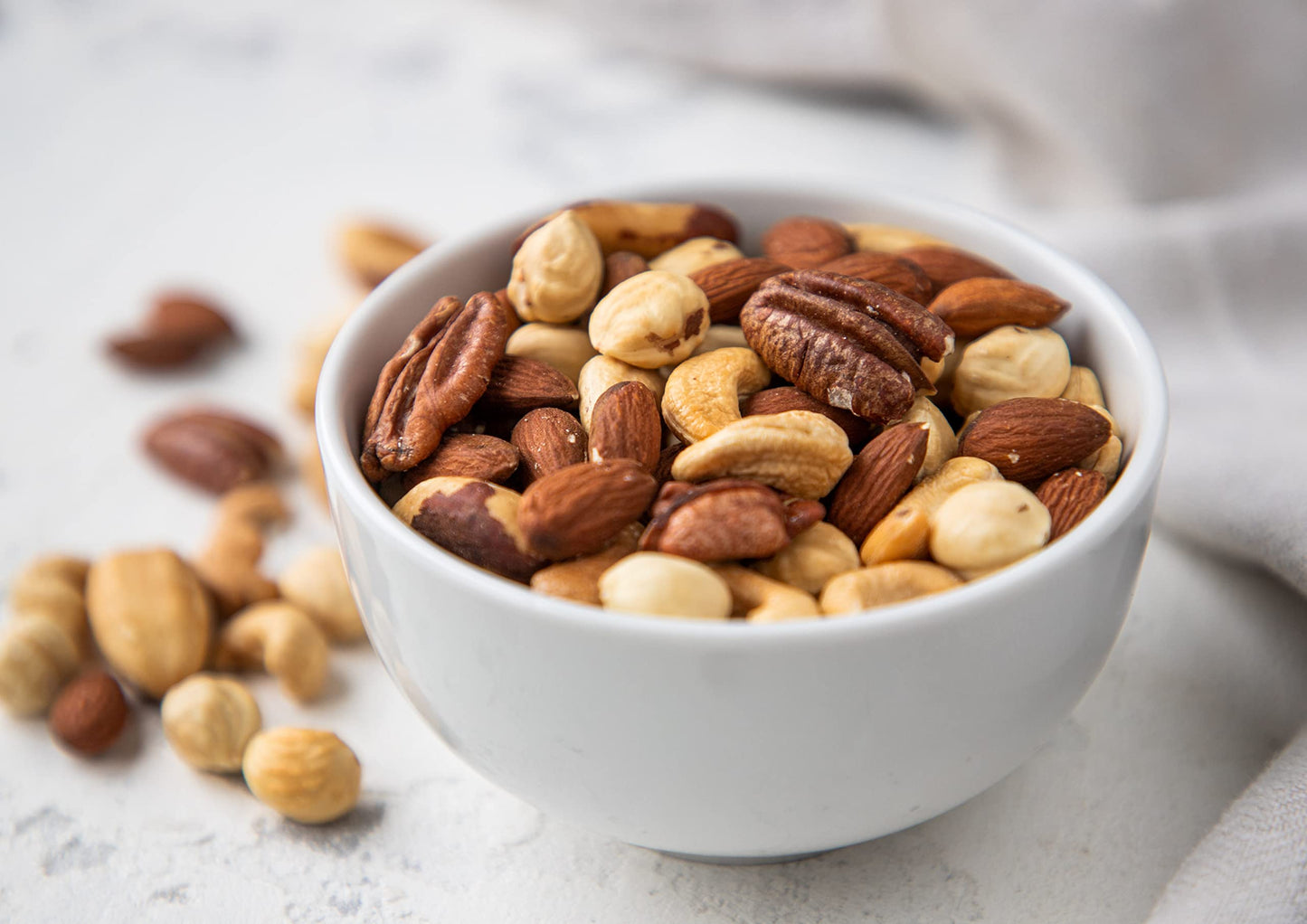 Food To Live Deluxe Nuts Mix A Blend Of Dry Roasted Pecans, Cashews, Filberts, Almonds, Brazil Nuts With Himalayan Salt. Oven Ro