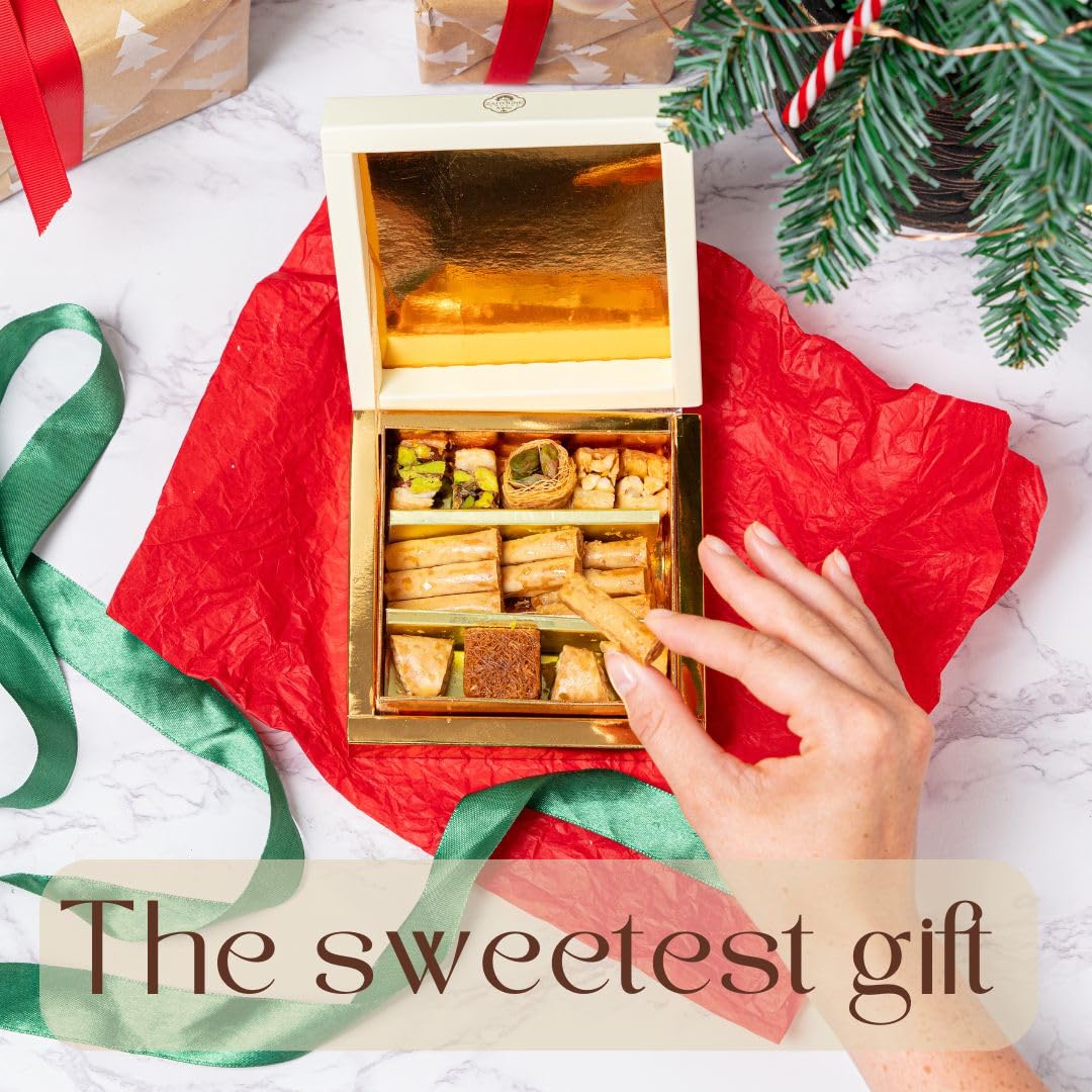 Zaitoune Cashew & Pistachio Baklava Selection Box - 0.22 Lb | Traditional Luxury Pastry | Arabic Dessert With Authentic Flavors