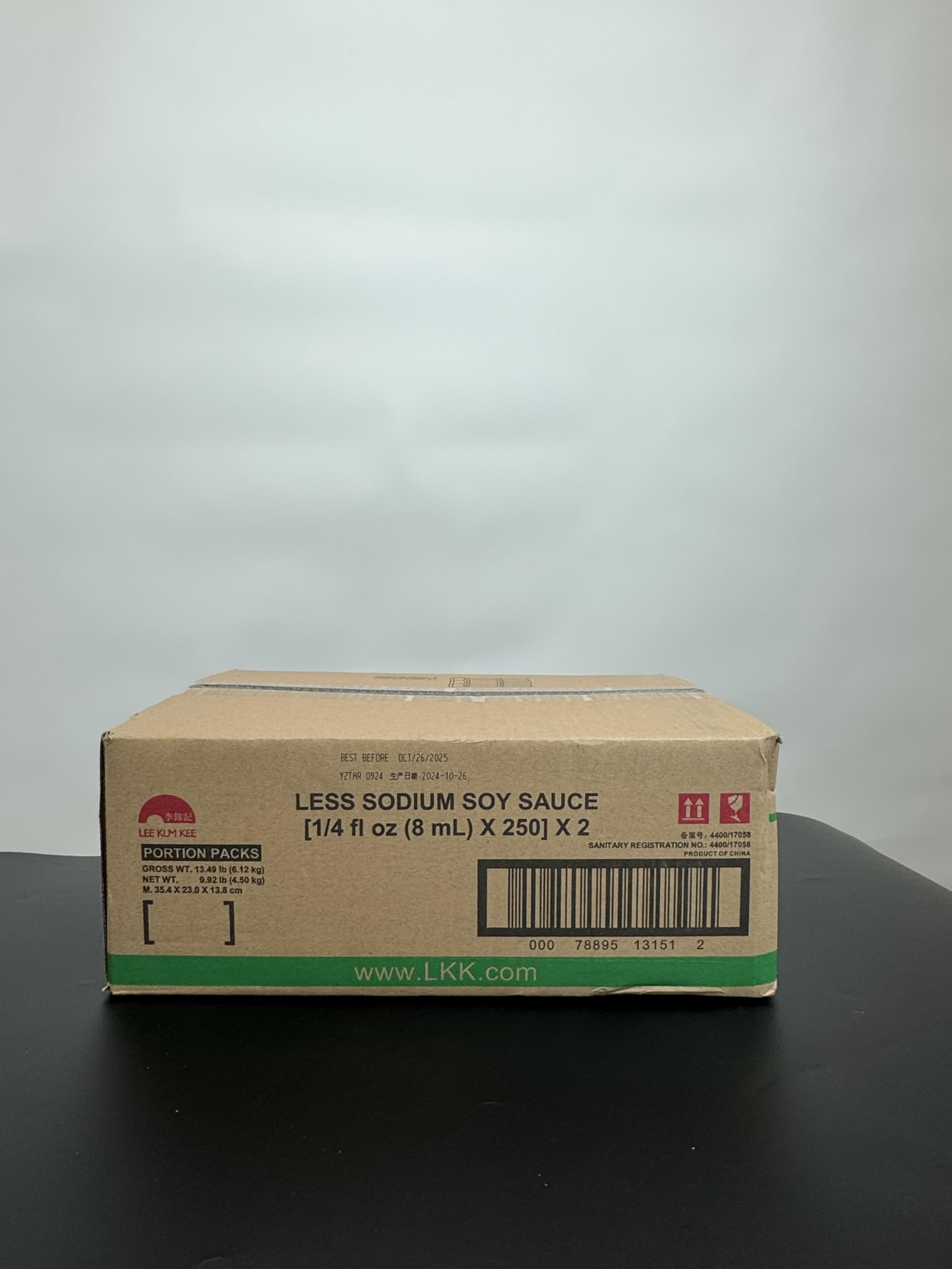Lee Kum Kee Less Sodium Soy Sauce Packets, Single-Serving 1/4 fl oz (8ml) Each, Box of 500