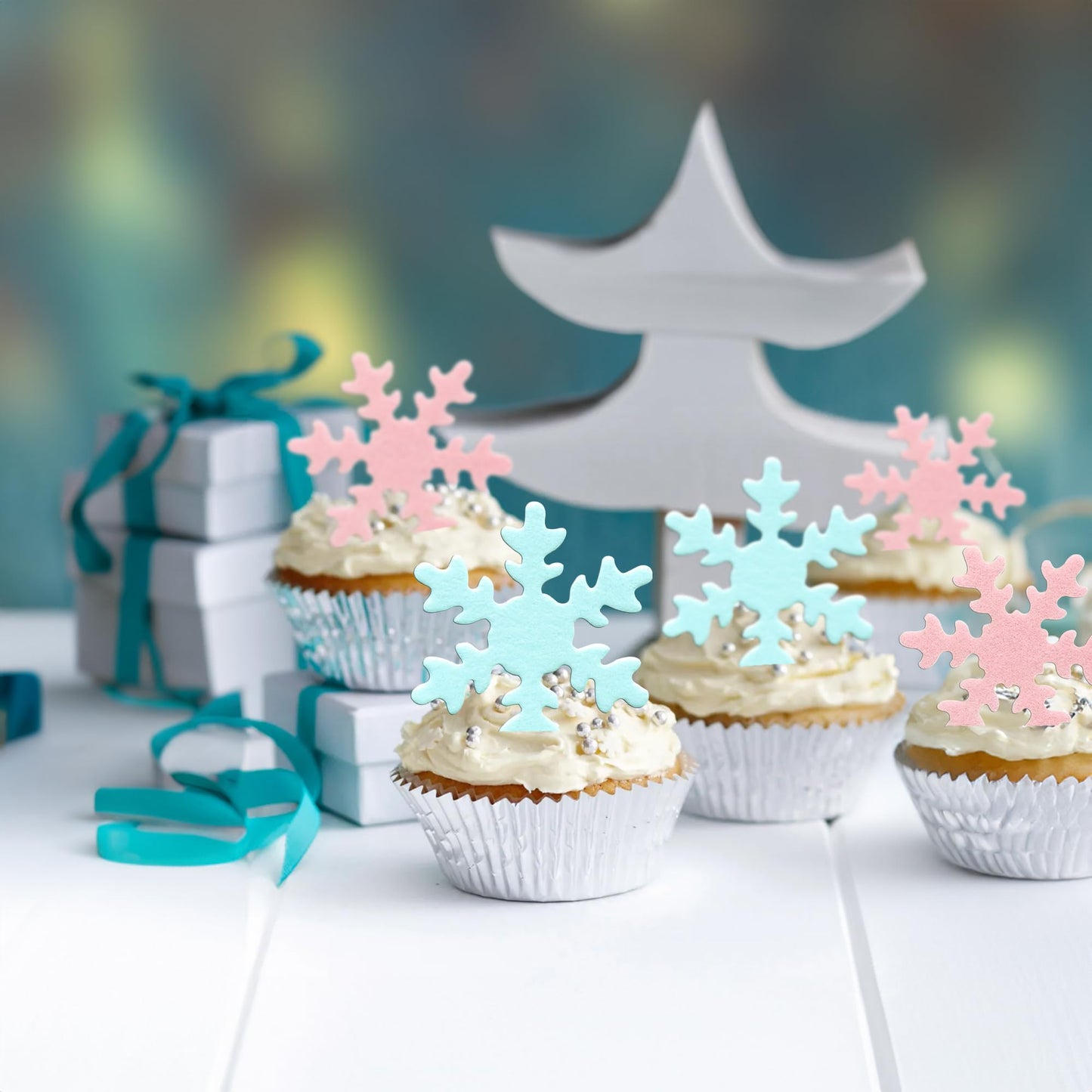 Gyufise Pink Edible Cupcake Toppers, Snowflake Cake Decorations, 1.7 x 1.7, Rice Paper, Christmas Winter Party Supply