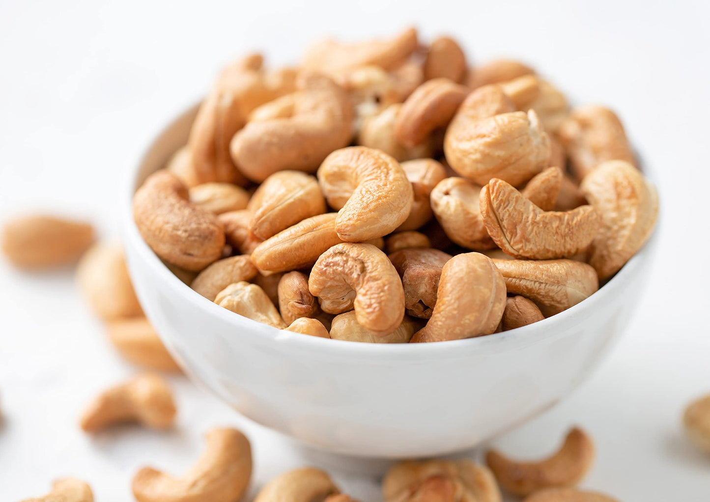 Food To Live Dry Roasted Whole Cashews With Himalayan Salt, 8 Ounces Oven Roasted Lightly Salted Fancy Nuts, No Oil Added, Vegan