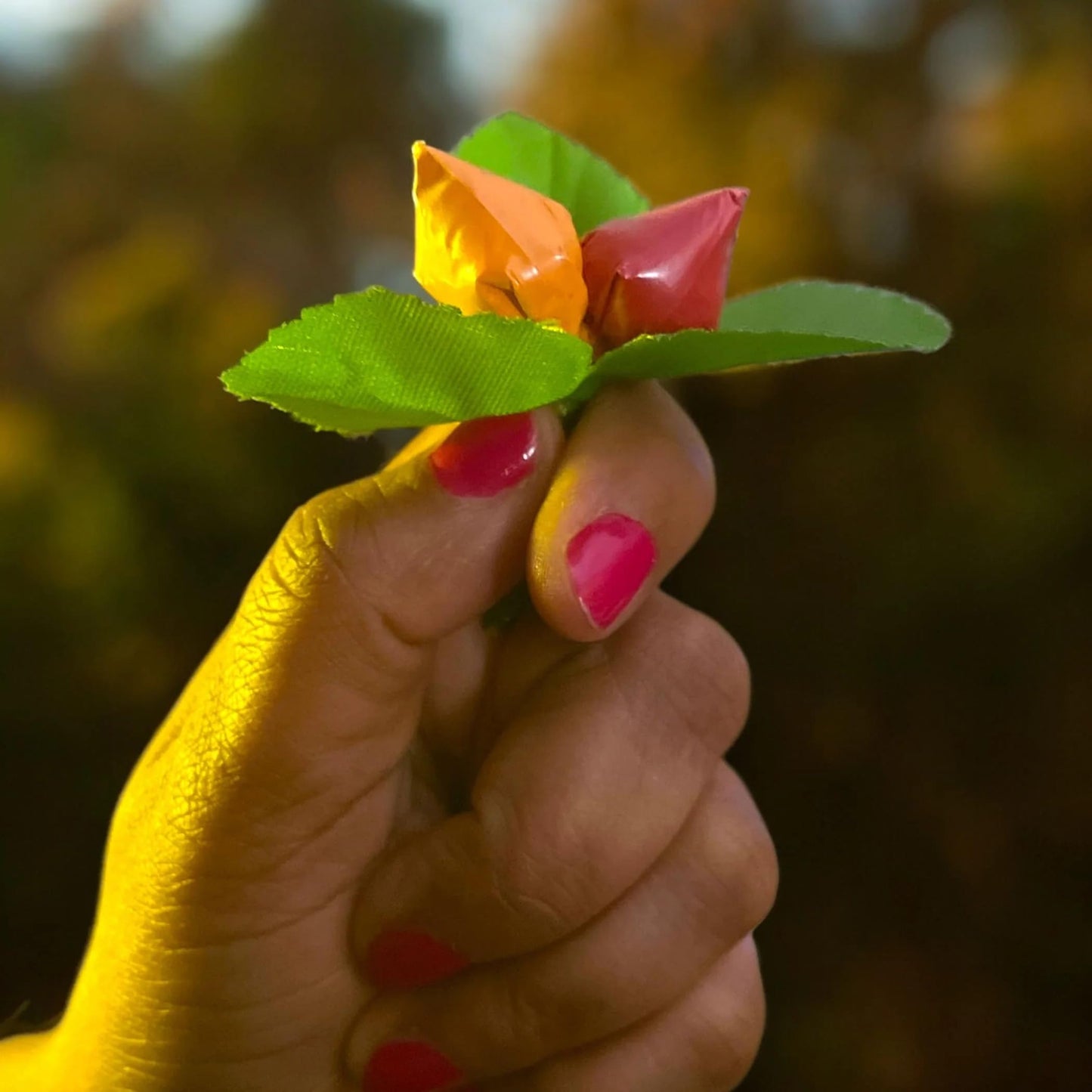 LOVENSPIRE Haldi Kumkum Packets Combo, 10 Pieces, Strawberry Style, Premium Sindoor & Turmeric Powder for Indian Weddings and Festivals