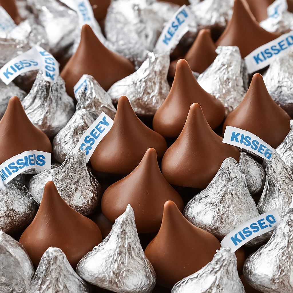 Silver Foil Wrapped Milk Chocolate Candy Drops – 2 Lb Bulk Bag (Approx. 200 Pieces), Individually Wrapped Chocolates For Weddings, Party Favors, Candy Buffet, Holidays & Events - 2 Pound Gift Bag