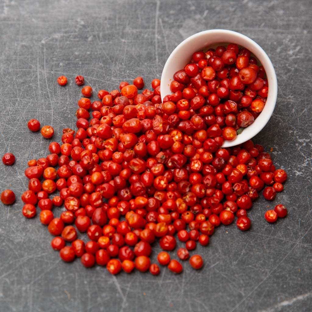Chiltepin Sonora Dried Chiltepin Peppers (Chile Tepin) - .5Oz Jar - Great For Use With Seafood, Sauces, Stews, Salsa, Meats. Ver