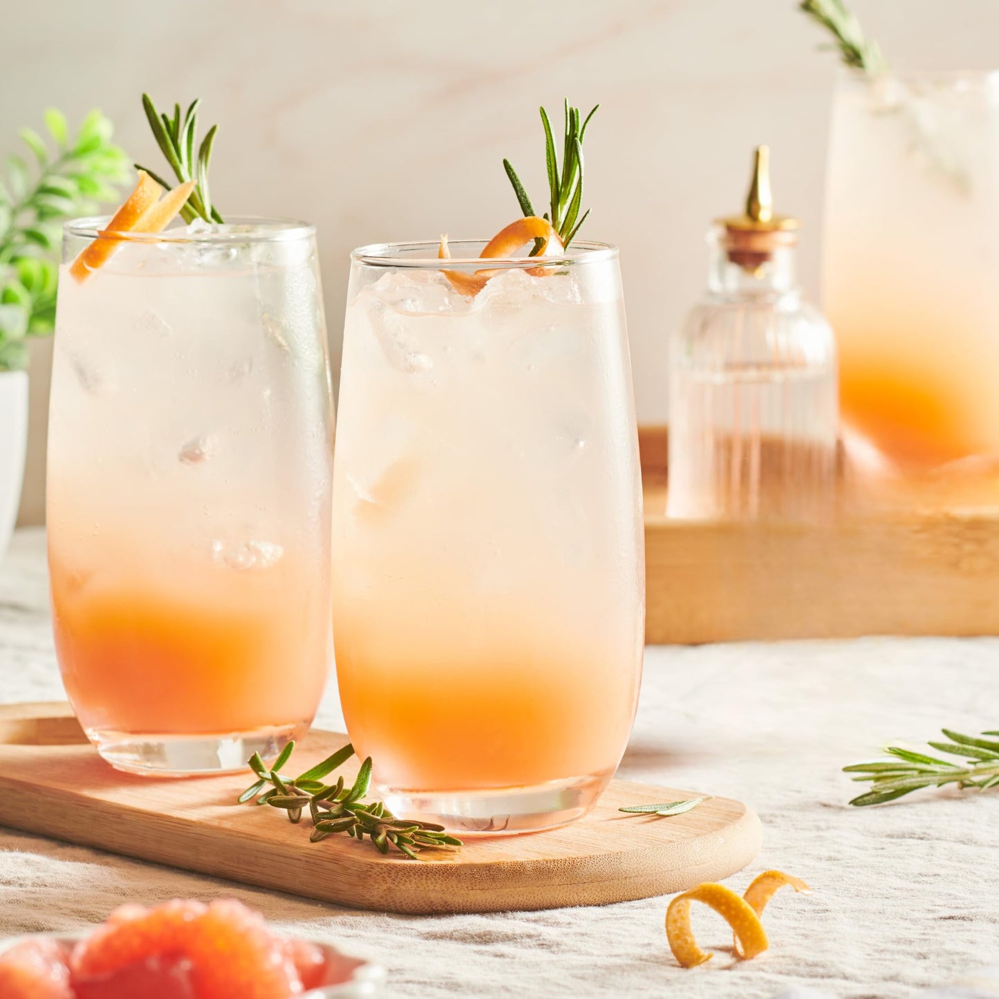 Del Monte Red Grapefruit Sections In Light Syrup, 15 Oz. Can (Pack Of 12)