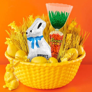 Hershey Solid Milk Chocolate Bunny & Pieces Carrot Bag - Large Wrapped Bunny With Chocolate Candy In A Crunchy Shell For Basket