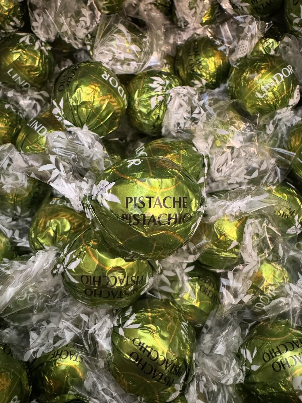 Barbaruss   Bulk Chocolate Truffles, Pistachio Flavor, Small (20-pc)