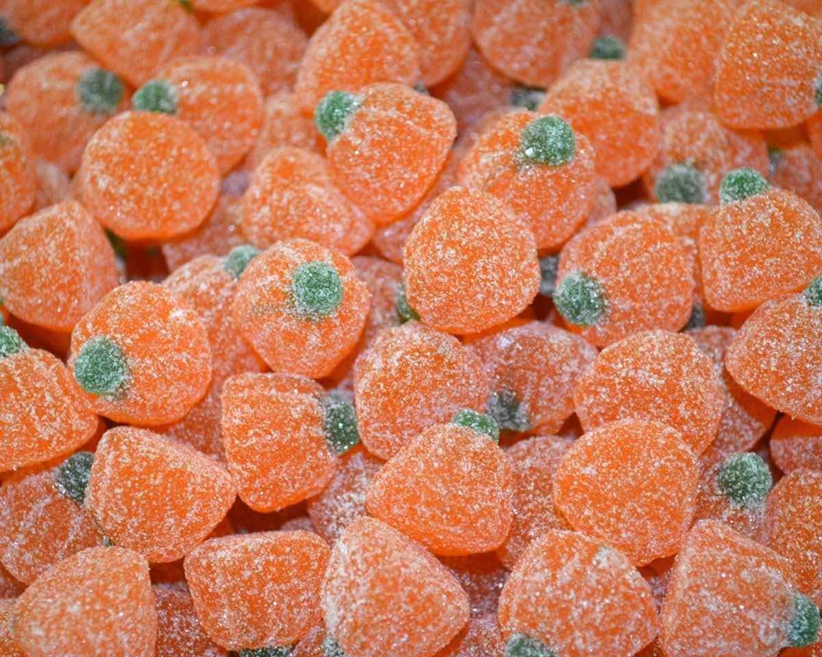 Sarah'S Candy Factory Halloween Theme Tower Box, Candy Corn, Autumn Mix, Indian Candy Corn, Jelly Pumpkin, All Single Serve Pack