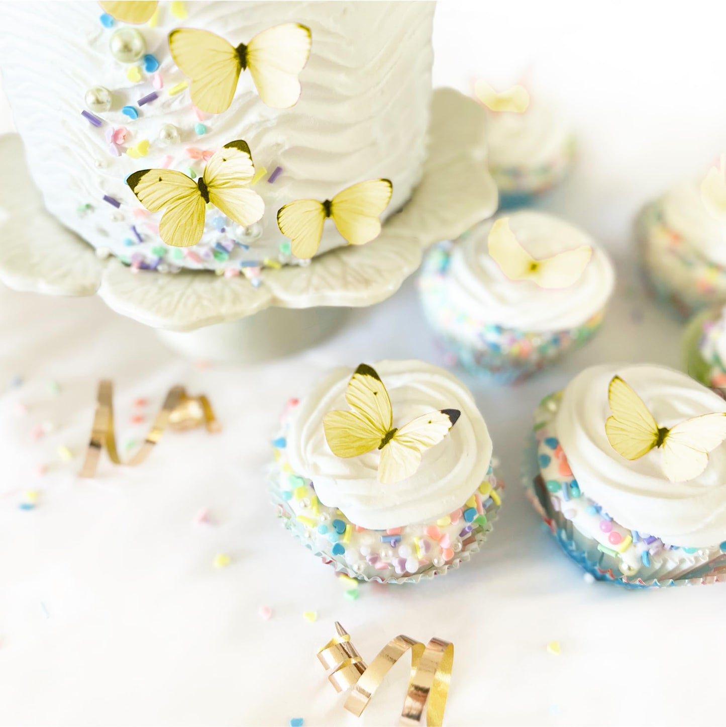 Sugar Robot Edible Butterflies For Cake Decorating - Small Pastel Yellow Butterfly Cake Toppers And Cupcake Toppers - Decoration
